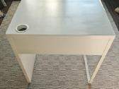 Parduodamas rašomasis stalas Ikea Micke - nuotraukos Nr. 2
