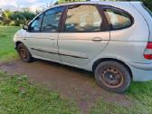 Renault Scenic dalimis - nuotraukos Nr. 3