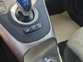 Toyota hibridas - nuotraukos Nr. 10