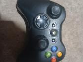Parduodu veikianti xbox su viskuo ir ps dalyku - nuotraukos Nr. 3