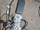 Parduodu veikianti xbox su viskuo ir ps dalyku - nuotraukos Nr. 8