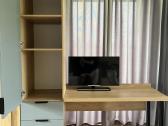 Rašomasis stalas su spintele - nuotraukos Nr. 2