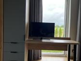 Rašomasis stalas su spintele - nuotraukos Nr. 3