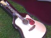 Vokiška gitara Msa "Country"