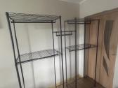 Atvira metalinė drabužių spinta - nuotraukos Nr. 3