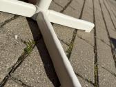 Moderni balta pasukama kėdė - nuotraukos Nr. 5