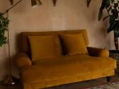 Aksominė garstyčių spalvos sofa - nuotraukos Nr. 5