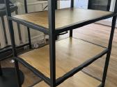 Parduodamas puikuos bukles baro stalas su kėdėmis - nuotraukos Nr. 2