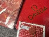 Omega Speedmaster Silver Snoopy stiliaus laikrodis - nuotraukos Nr. 9