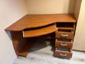 Kampinis rašomasis stalas 88x47x74x123 - nuotraukos Nr. 2