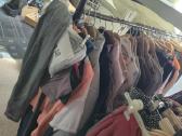 Urmu visi nauji įvairūs stock drabužiai - nuotraukos Nr. 4