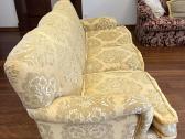 Klasikinė trivietė sofa, aukso ir smėlio spalvų - nuotraukos Nr. 3