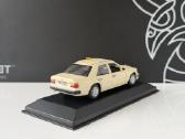 Mercedes Benz 300e Taxi 1:43 - nuotraukos Nr. 6