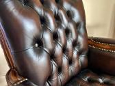 Klasikinis Chesterfield odinis biuro fotelis - nuotraukos Nr. 4