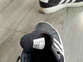 Adidas kedai - nuotraukos Nr. 3
