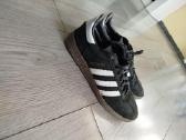 Adidas kedai - nuotraukos Nr. 4