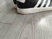 Adidas kedai - nuotraukos Nr. 5