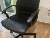 Rašomojo stalo kėdė be jokių defektų - nuotraukos Nr. 2