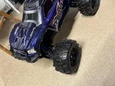 Traxxas maxx RC mašinėlė - nuotraukos Nr. 2