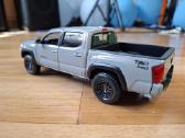 1:24 Toyota Tacoma - nuotraukos Nr. 2