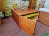 Vintažinis mid century tiko konsolinis staliukas - nuotraukos Nr. 4