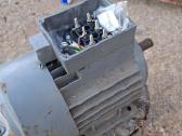 Parduodu trifazį variklį 0.6 kw 1430apsukos - nuotraukos Nr. 3
