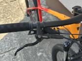 Trek marlin 7 L 29 kalnu dviratis - nuotraukos Nr. 5