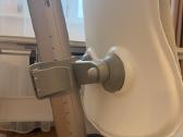 Augantis rašomasis stalas ir ergonomiška kėdė - nuotraukos Nr. 6