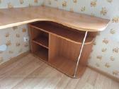 Kampinis rašomasis stalas - nuotraukos Nr. 3