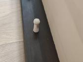 Skubiai. Prieškambario lentyna ir kabykla - nuotraukos Nr. 5
