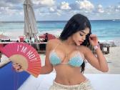Hot and sexy Latina girl - nuotraukos Nr. 4