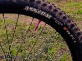 Parduodu rose soulfire downhill dvirati - nuotraukos Nr. 16