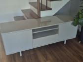 Parduodama televizoriaus spintelė iš Ikea - nuotraukos Nr. 2