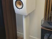 Kef Ls50 Wireless 2 su S2 stovais - nuotraukos Nr. 3
