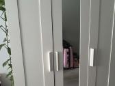 Parduodama labai geros būklės spinta. - nuotraukos Nr. 2