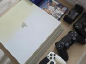 Playstation 4 Pro 1tb Glacier White - nuotraukos Nr. 2