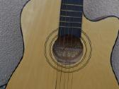Gitara puikaus stovio - nuotraukos Nr. 2