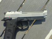 Ginklas Beretta 92xi Sao 9x19 - nuotraukos Nr. 2