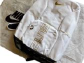 Nike Elite Backpack, Jordan 4 ir sportiniai rūbai - nuotraukos Nr. 6