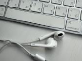 Apple Earpods su Lightining jungtimi A1748 - nuotraukos Nr. 2