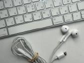 Apple Earpods su Lightining jungtimi A1748 - nuotraukos Nr. 3
