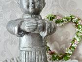 Masyvi sidabrinės spalvos mergaitės skulptūra - nuotraukos Nr. 4