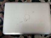 Apple MacBook ir apple monitorius - nuotraukos Nr. 5
