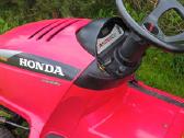 Honda 2417 V Twin Turbo Su Priedais - nuotraukos Nr. 18