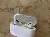 Naudotos Apple pro ausines kartais patraska - nuotraukos Nr. 2