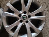 Orginalus Skoda ratlankiai r17 ir padangos 225/45 - nuotraukos Nr. 3
