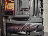 Asus Rog Crosshair X870e Hero Amd X870e Socket Am5 - nuotraukos Nr. 2