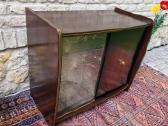 Vintažinė mid century riešutmedžio spintelė/baras - nuotraukos Nr. 7