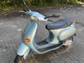 Vespa motoroleris - nuotraukos Nr. 2