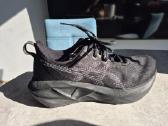 Asics Novablast 5. Dydis 39,5. Juoda & Opalo - nuotraukos Nr. 7
